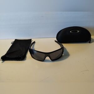 OAKLEY OIL RIG MATTE BLACK W/ BLACK IRIDIUM SUNGLASSES 03-464 AUTHENTIC RARE .